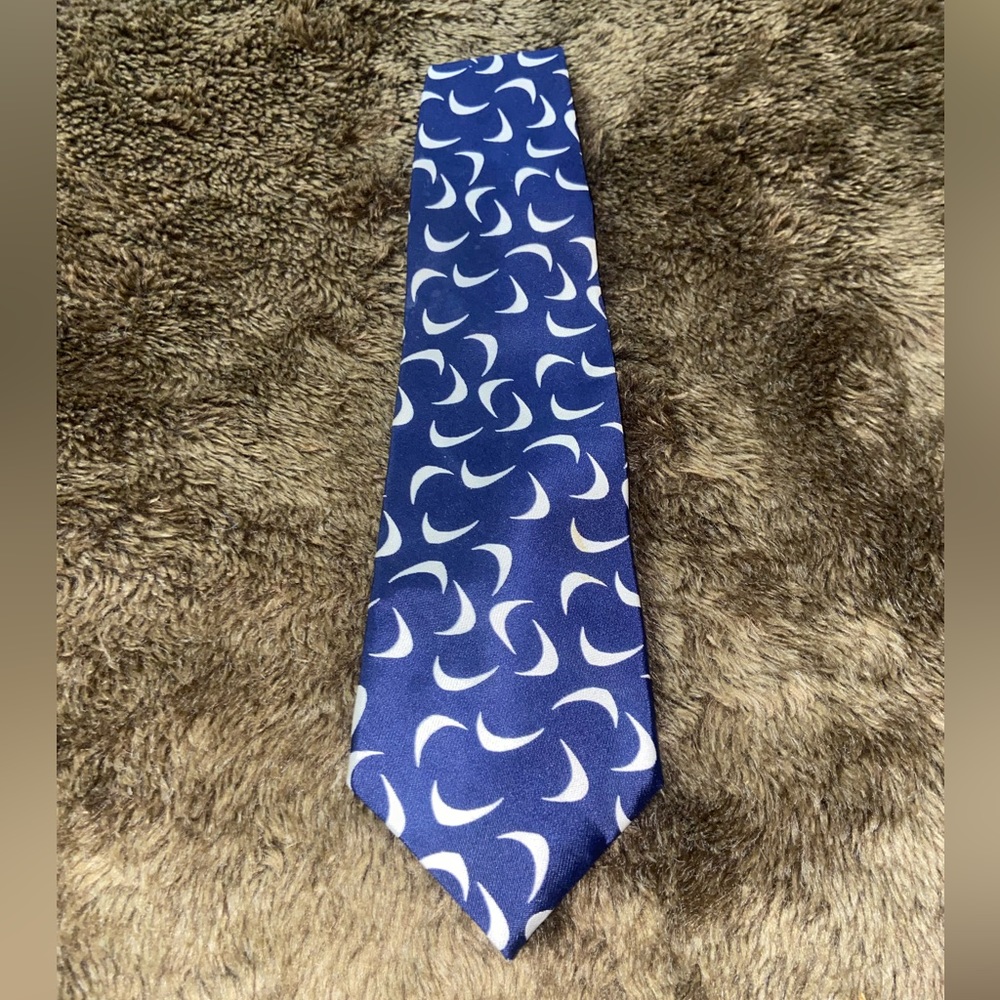 Lee Allison “Four In Hands” Necktie.